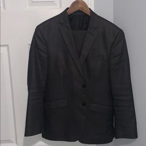 Kenneth Cole Reaction 2 piece suit
